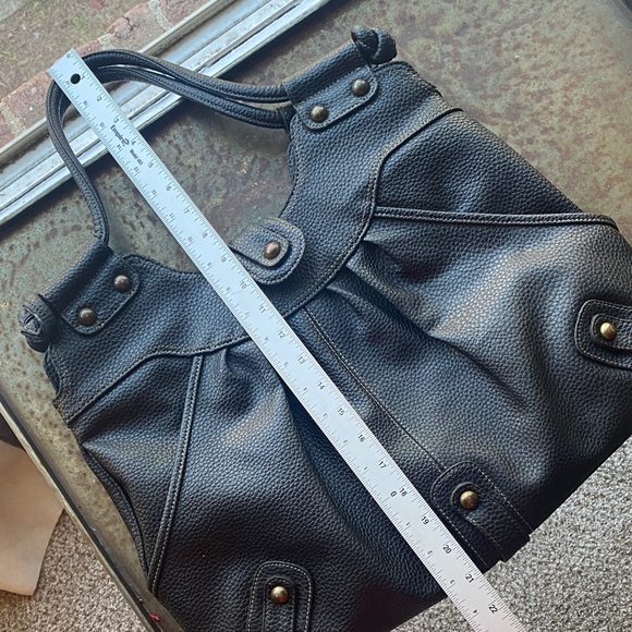 The Limited VTG Large Black Pebbled Leather Shoulder Bag  with Gold Accents - Picture 15 of 16